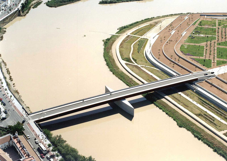 0701_Puente_Miraflores__B01
